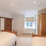 8 12 Church Street * Ambleside