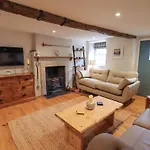 8 12 Church Street Ambleside